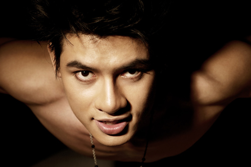 L&ecirc; Kh&ocirc;i Nguy&ecirc;n